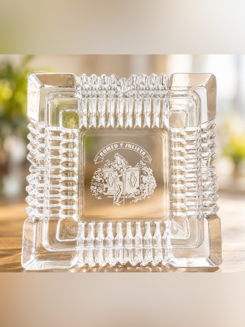Romeo y Julieta Square Clear Glass Ashtray with Logo, 7” x 7” Tobacco Ashtray